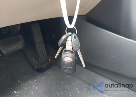 2014 Hyundai Elantra Se z USA, uszkodzony, nr VIN 5NPDH4AE8EH505502